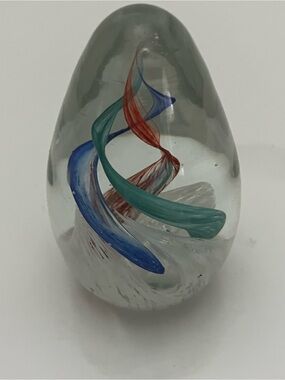 Vintage Art Studio Glass Swirl Ribbon Paperweight Egg Sculpture Hand Blown 4”